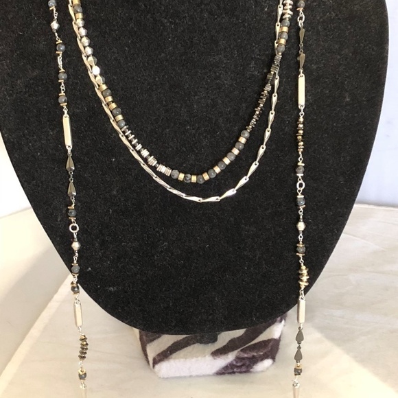 𝅺STELLA & Dot Amelie Lariat Silver Necklace new - Picture 3 of 7